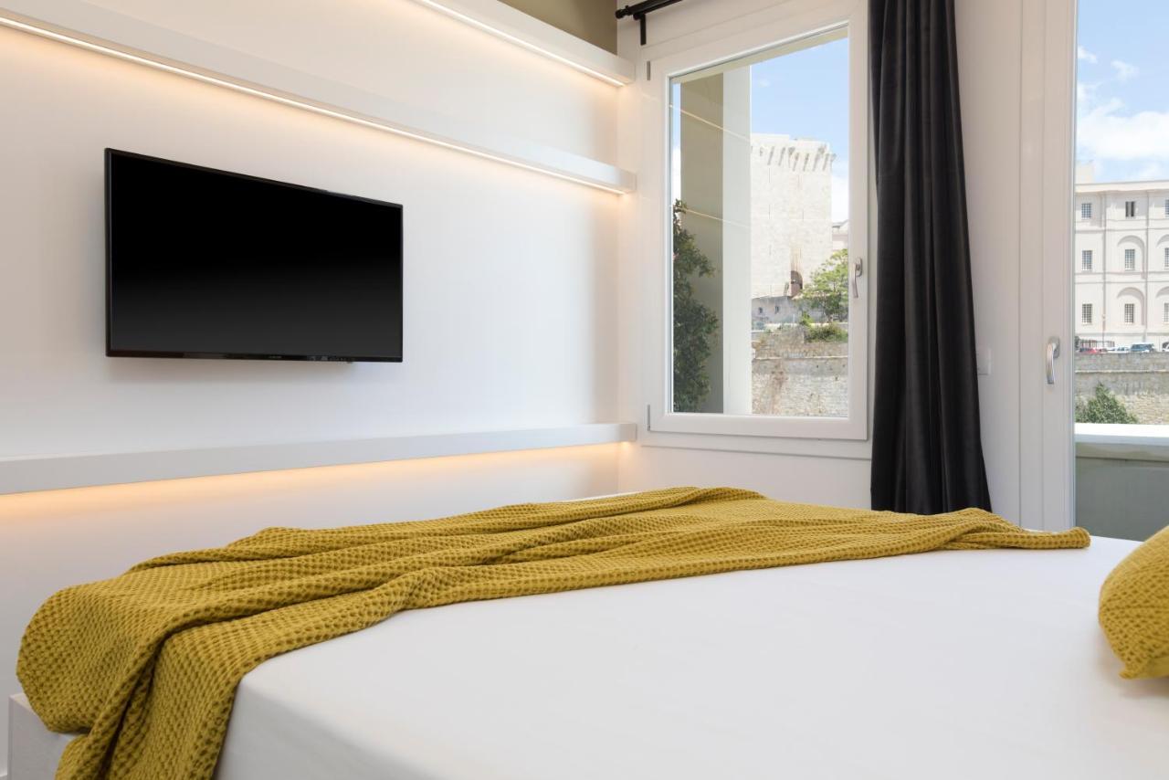 Vista Suites - Piazza Yenne Cagliari Eksteriør billede