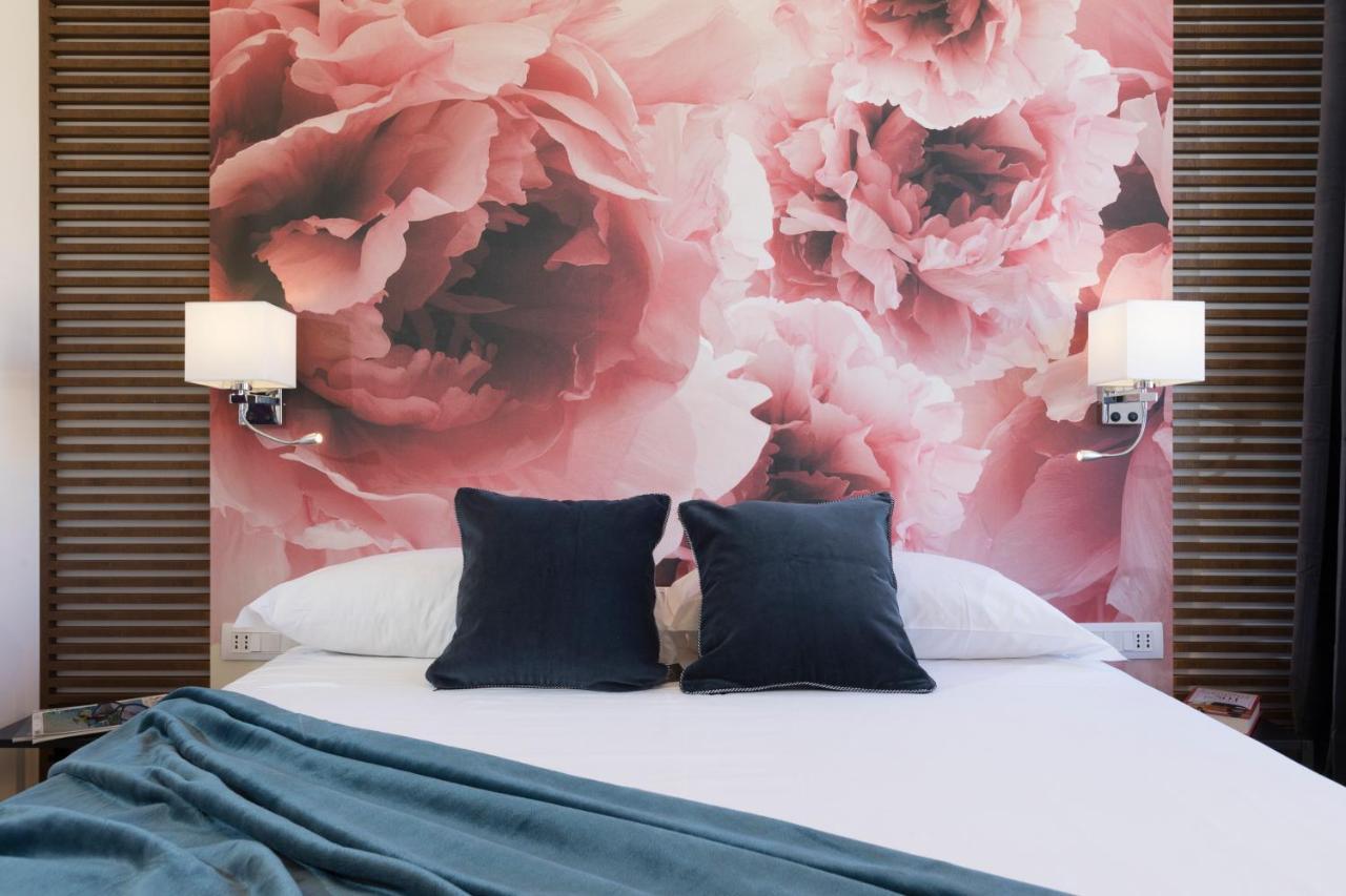 Vista Suites - Piazza Yenne Cagliari Eksteriør billede